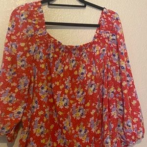 Chaps off the shoulder floral top